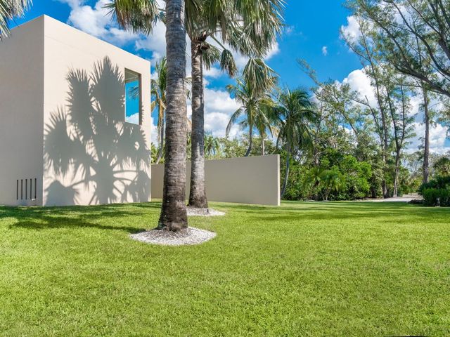 6610 GULF OF MEXICO DRIVE, Longboat Key, FL 34228