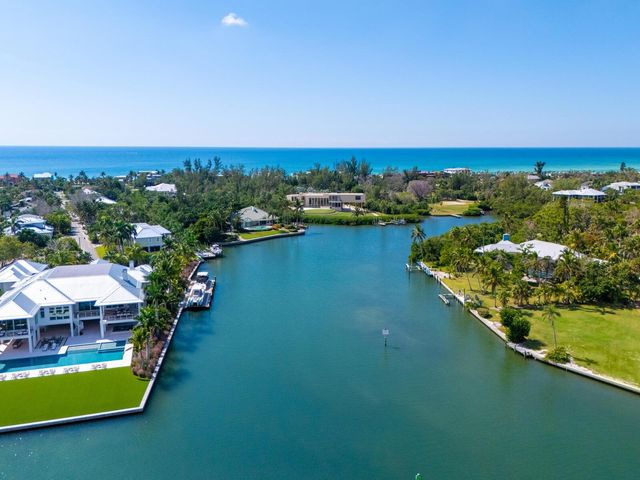 6610 GULF OF MEXICO DRIVE, Longboat Key, FL 34228