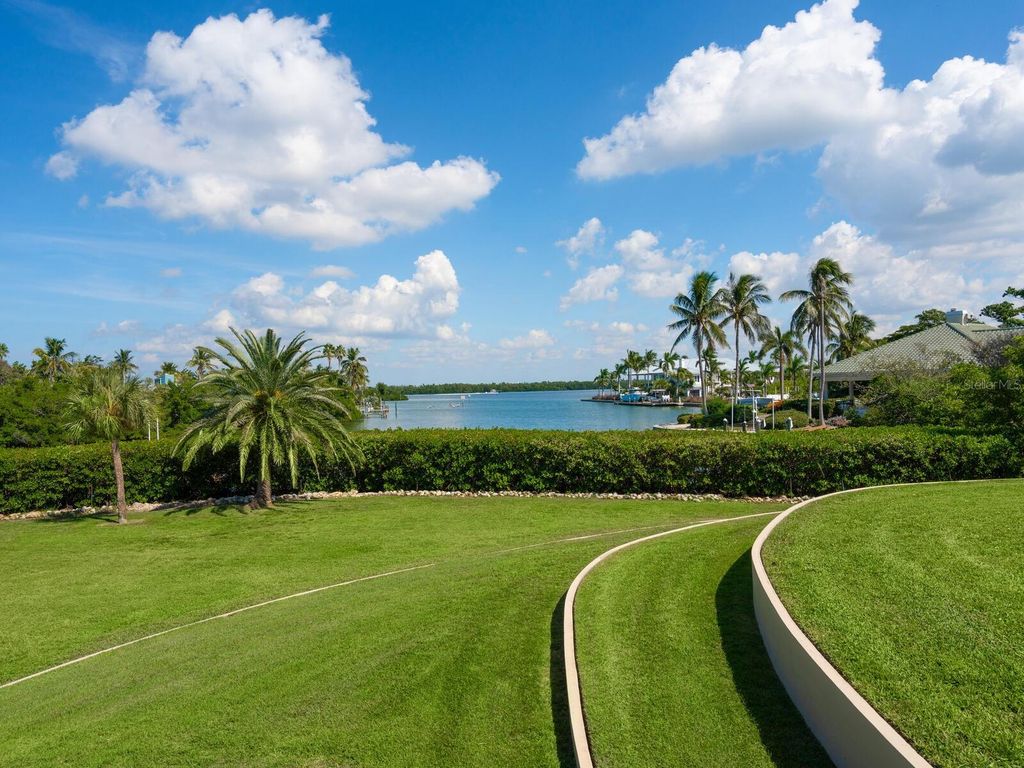 Image 53 of property listing at 6610 GULF OF MEXICO DRIVE, Longboat Key, FL 34228