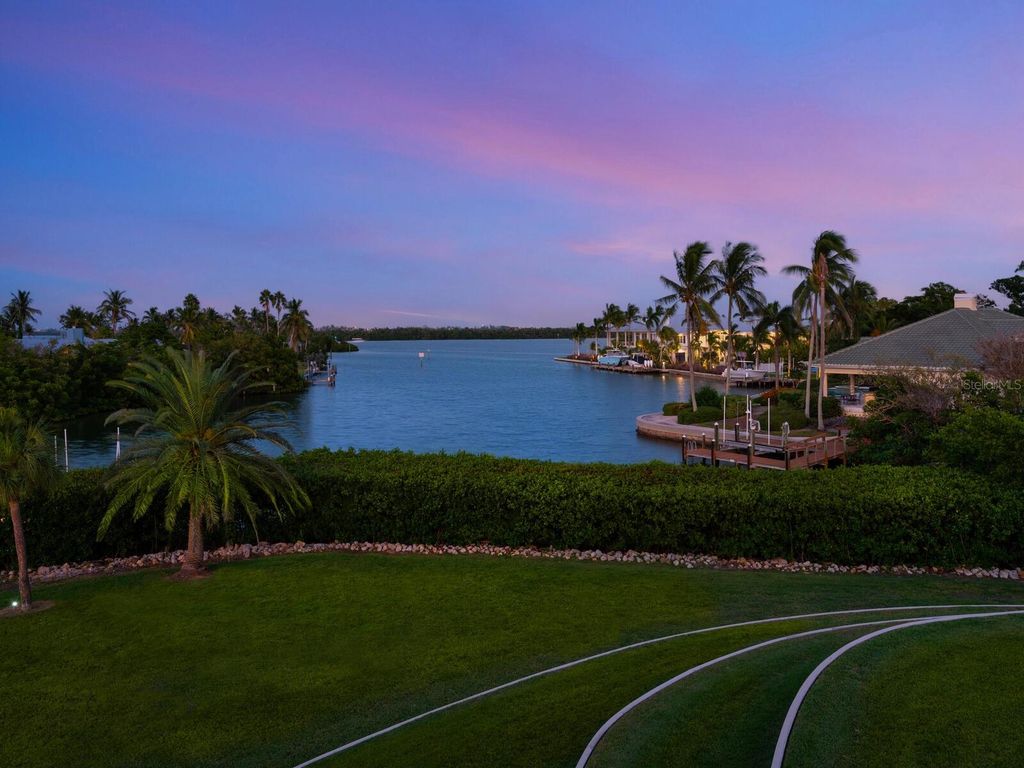 Image 79 of property listing at 6610 GULF OF MEXICO DRIVE, Longboat Key, FL 34228