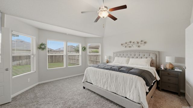1132 EAGLE XING, Seguin, TX 78155