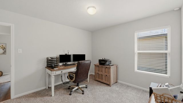 1132 EAGLE XING, Seguin, TX 78155