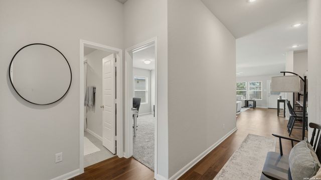 1132 EAGLE XING, Seguin, TX 78155