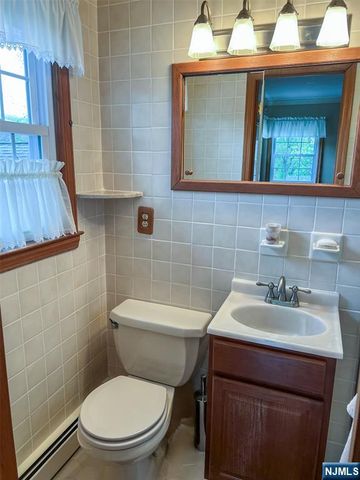 20 Stony Hill Court, Butler Borough, NJ 07405