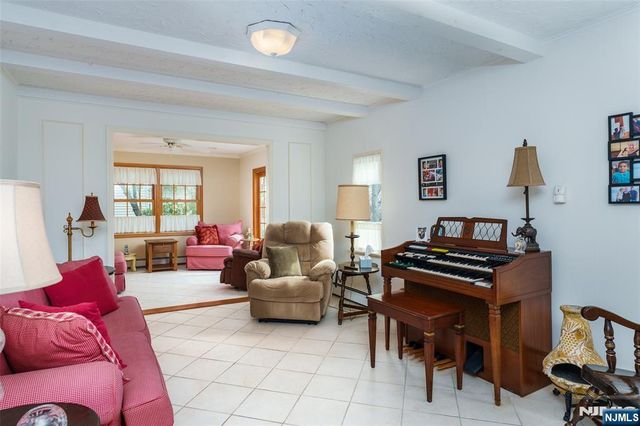20 Stony Hill Court, Butler Borough, NJ 07405