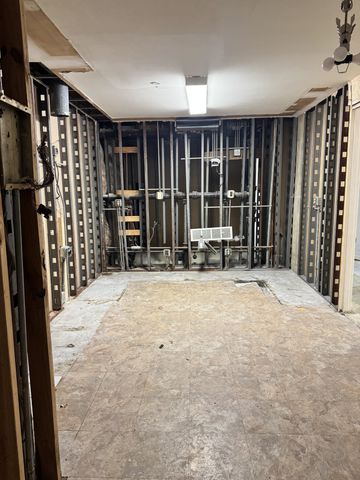 4215 Harding Pike Apt 210, Nashville, TN 37205