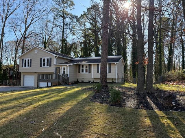 2801 Kellogg Creek Road, Acworth, GA 30102