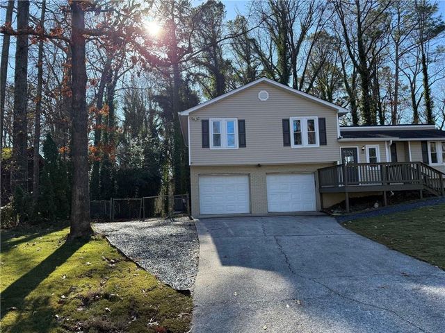 2801 Kellogg Creek Road, Acworth, GA 30102