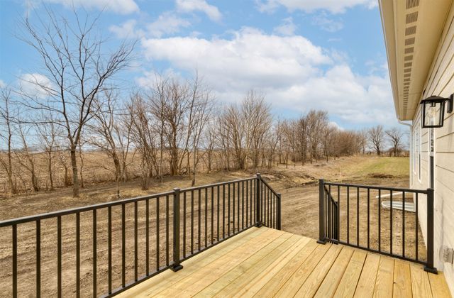 17558 Brookview Drive, Urbandale, IA 50323