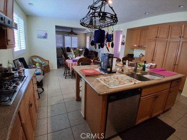 14964 Butler Peak Court, Victorville, CA 92394