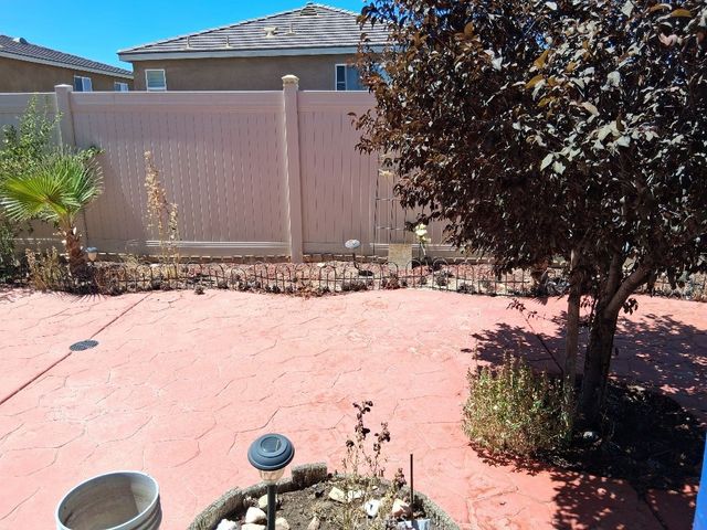 14964 Butler Peak Court, Victorville, CA 92394