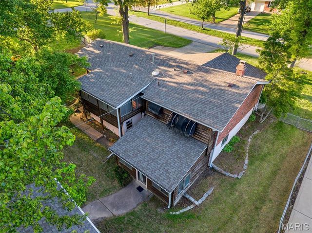 2948 Oldewick Drive, St Louis, MO 63129