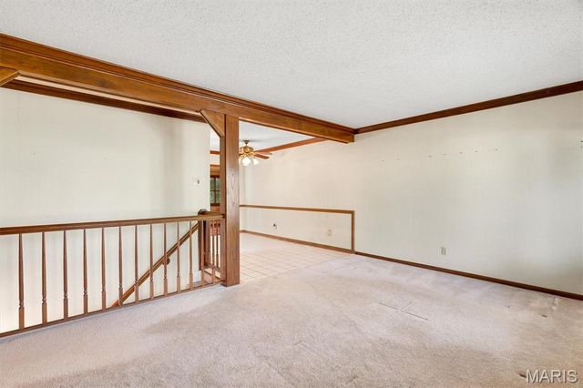 2948 Oldewick Drive, St Louis, MO 63129