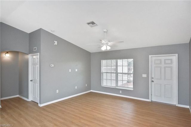 4016 35th ST SW, Lehigh Acres, FL 33976