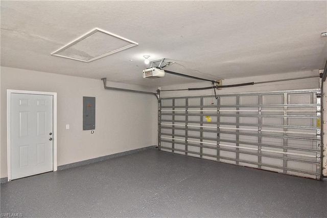 4016 35th ST SW, Lehigh Acres, FL 33976