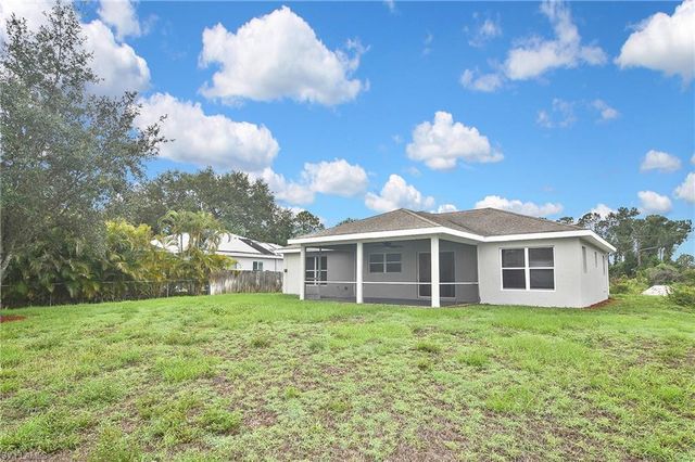 4016 35th ST SW, Lehigh Acres, FL 33976