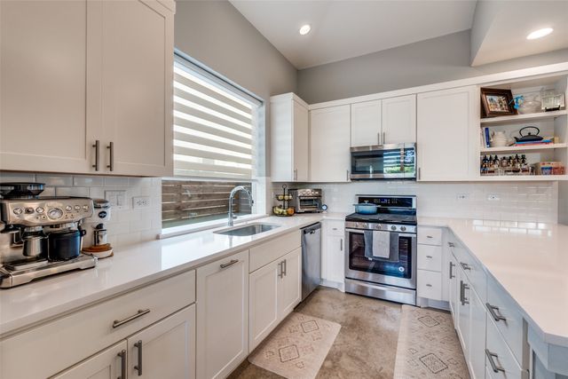 1010 Gallivant Lane, Dallas, TX 75218