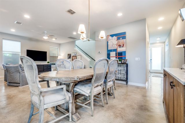 1010 Gallivant Lane, Dallas, TX 75218