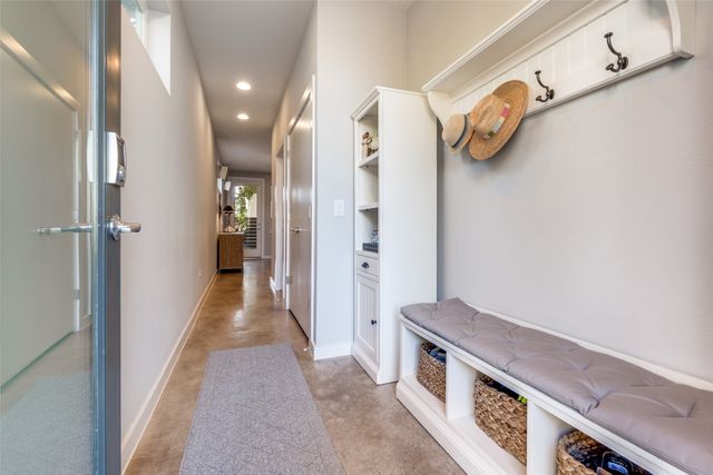 1010 Gallivant Lane, Dallas, TX 75218