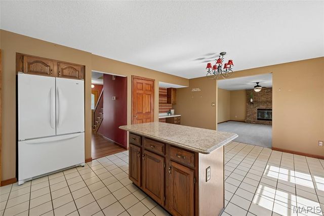 5434 Greenton Way, St Louis, MO 63128