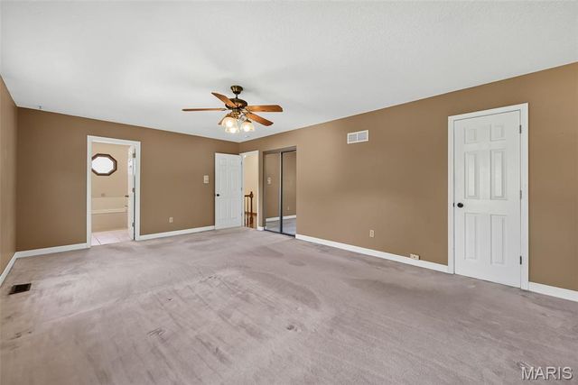 5434 Greenton Way, St Louis, MO 63128