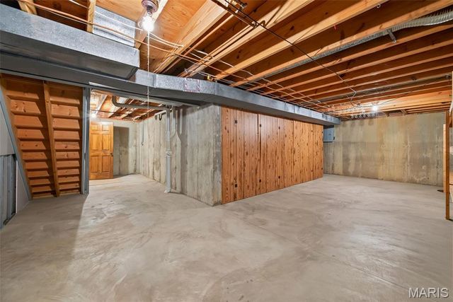 5434 Greenton Way, St Louis, MO 63128