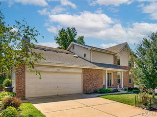 5434 Greenton Way, St Louis, MO 63128