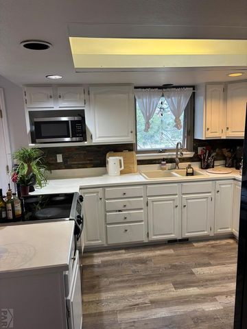 18 Chaparral Circle, La Junta, CO 81050