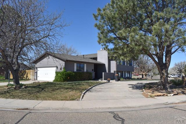 18 Chaparral Circle, La Junta, CO 81050
