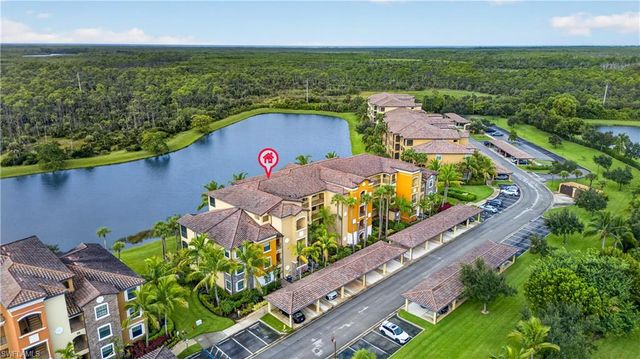9727 Acqua CT 433, Naples, FL 34113