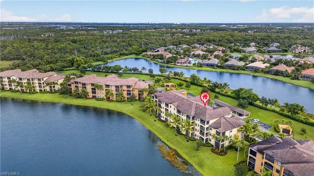 9727 Acqua CT 433, Naples, FL 34113