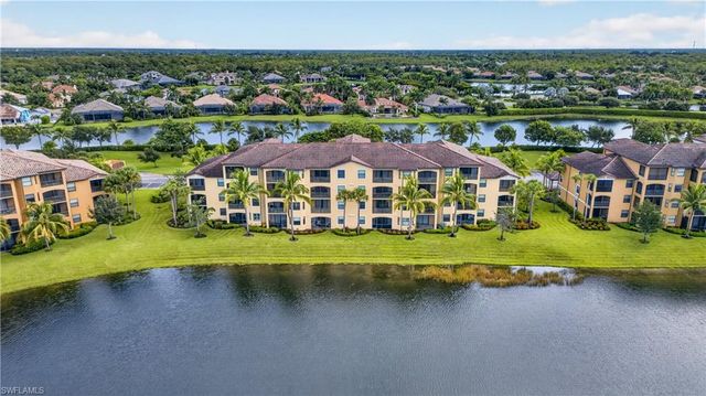 9727 Acqua CT 433, Naples, FL 34113
