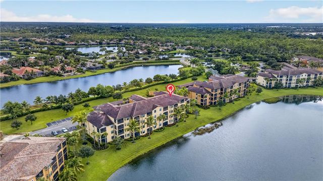 9727 Acqua CT 433, Naples, FL 34113