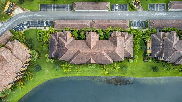 9727 Acqua CT 433, Naples, FL 34113