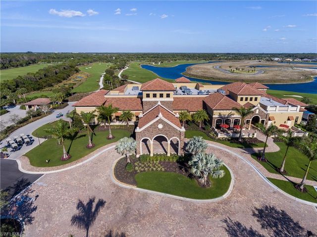 9727 Acqua CT 433, Naples, FL 34113
