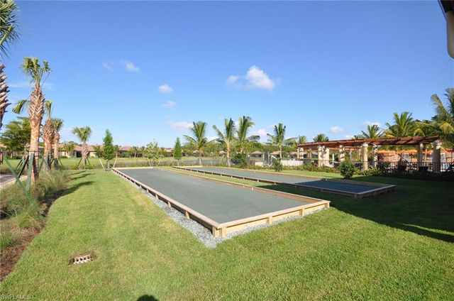 9727 Acqua CT 433, Naples, FL 34113