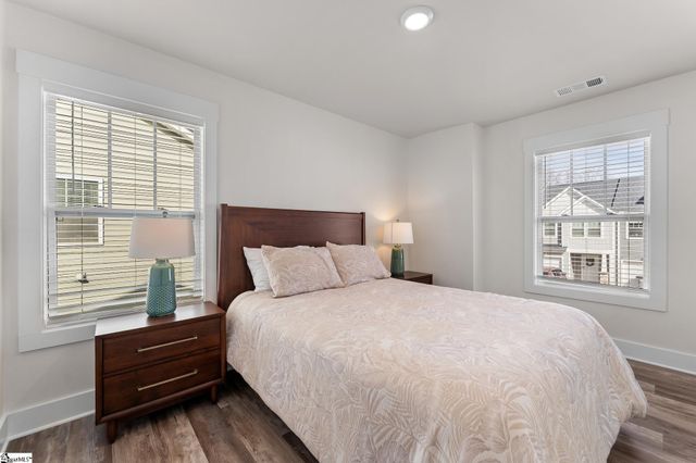 61 Mardale Lane, Greenville, SC 29609