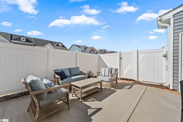 61 Mardale Lane, Greenville, SC 29609