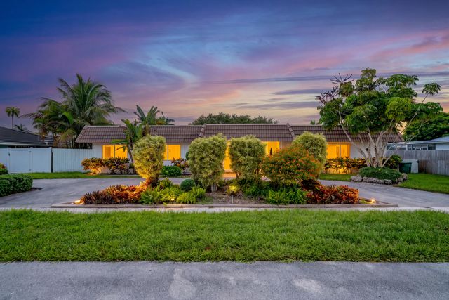 1424 SW 13TH Drive 1424, Boca Raton, FL 33486
