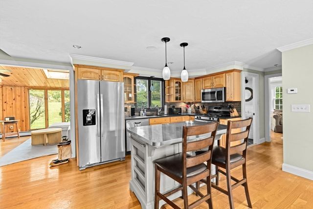 22 Kings Way, Scituate, MA 02066