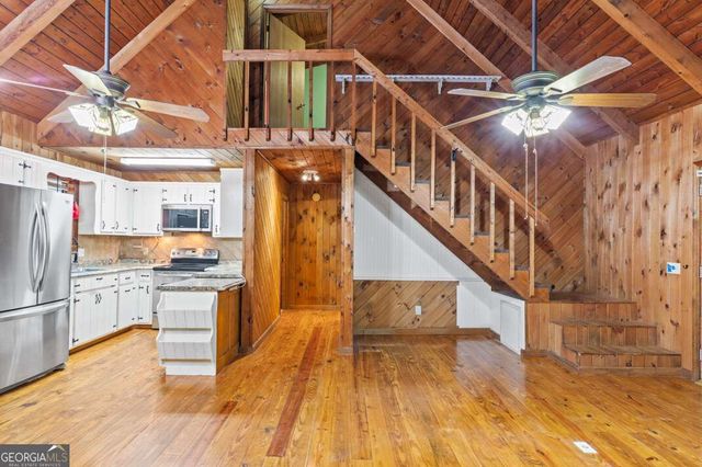 344 Robertson Drive, Blairsville, GA 30512