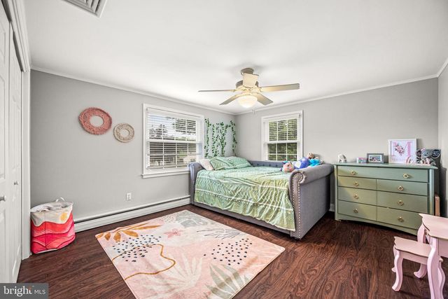 128 TERRACE RD, Levittown, PA 19056