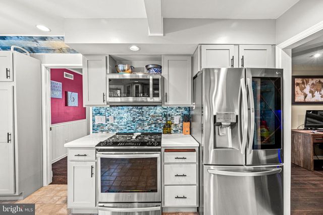 128 TERRACE RD, Levittown, PA 19056