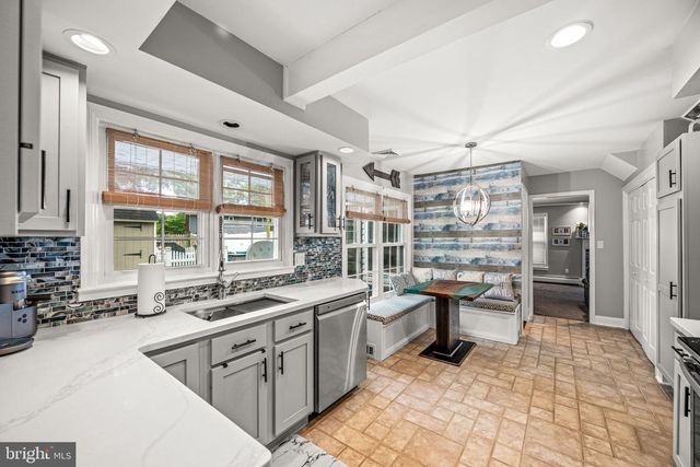 128 TERRACE RD, Levittown, PA 19056