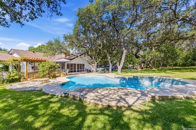 8621 CLASSIC OAKS LN, San Antonio, TX 78255