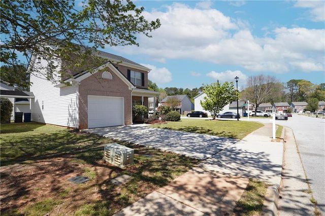 7563 Winderemere Park, Riverdale, GA 30274