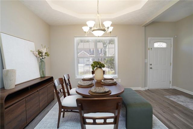 7563 Winderemere Park, Riverdale, GA 30274