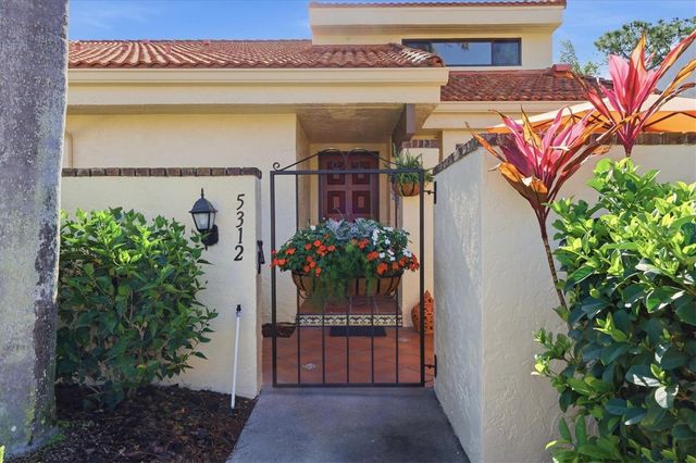 5312 HUNTINGWOOD COURT 39, Sarasota, FL 34235