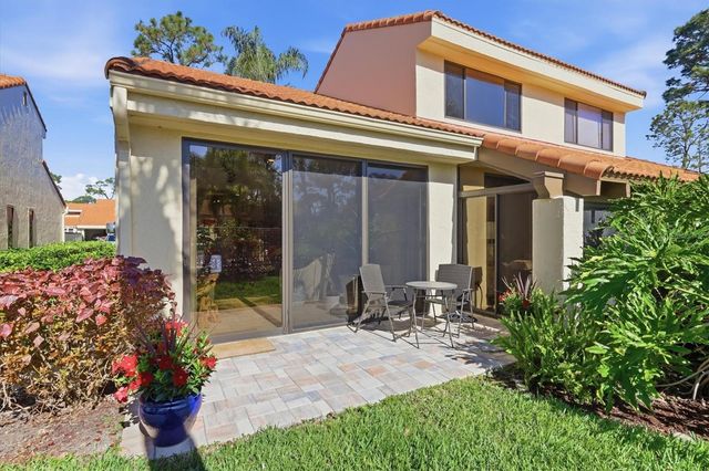 5312 HUNTINGWOOD COURT 39, Sarasota, FL 34235