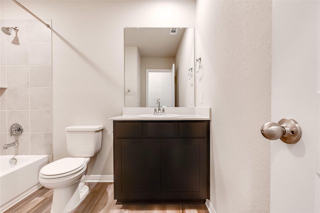 3614 Twin Glades PASS, Buda, TX 78610